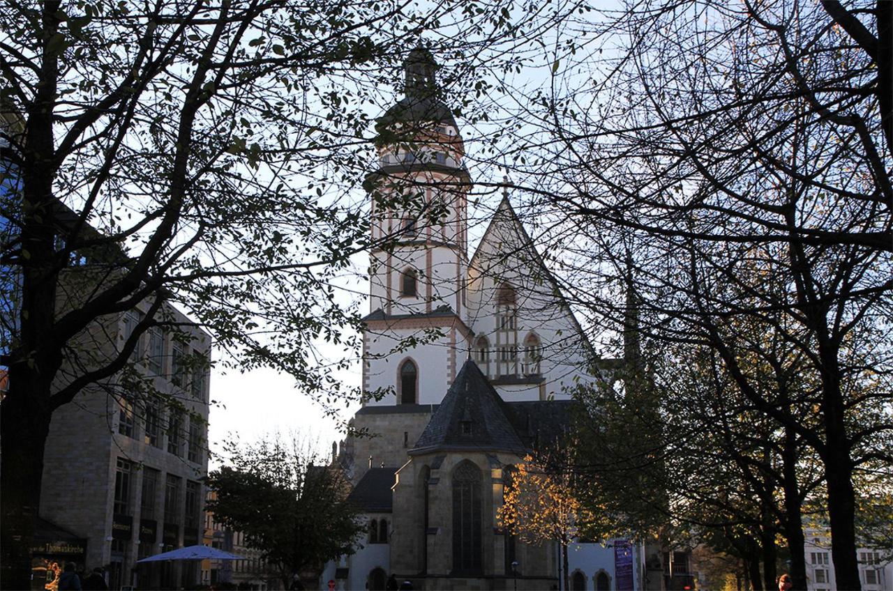 Haus Mit Kunst Zwischen Wald Und See Leipzig Eksteriør billede